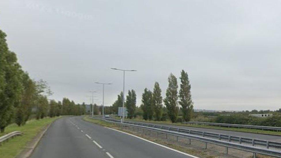 Rosscommon Way, a dual carriageway on Canvey Island, Essex