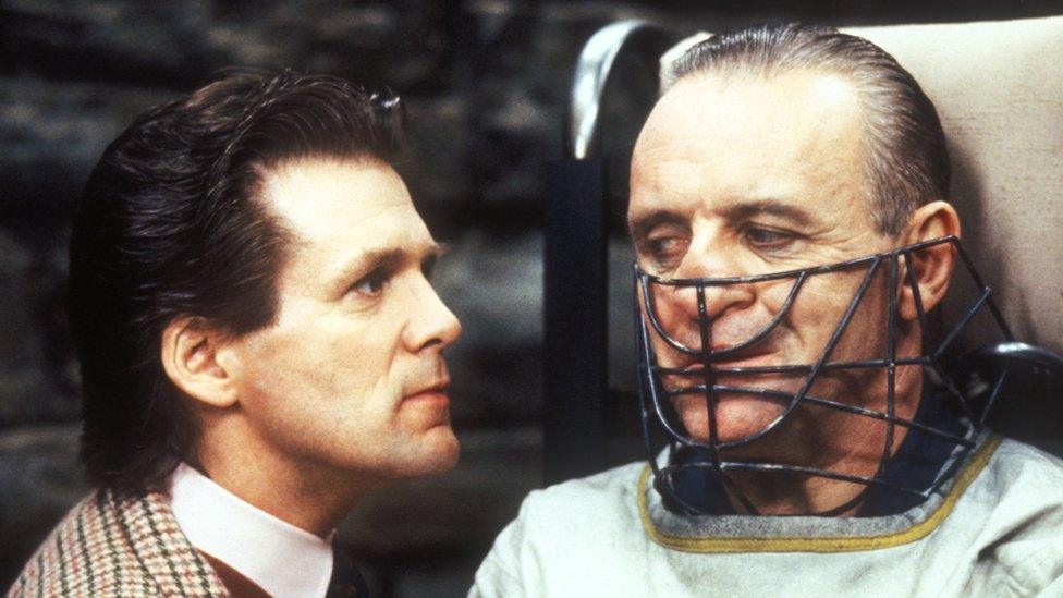 Anthony Hopkins with Anthony Heald in The Silence of the Lambs