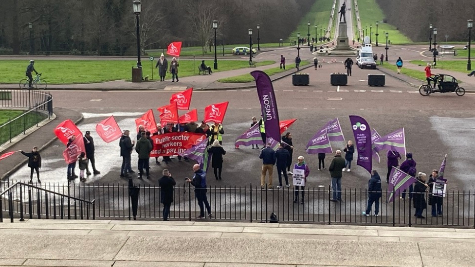 union workers protesting at stormont