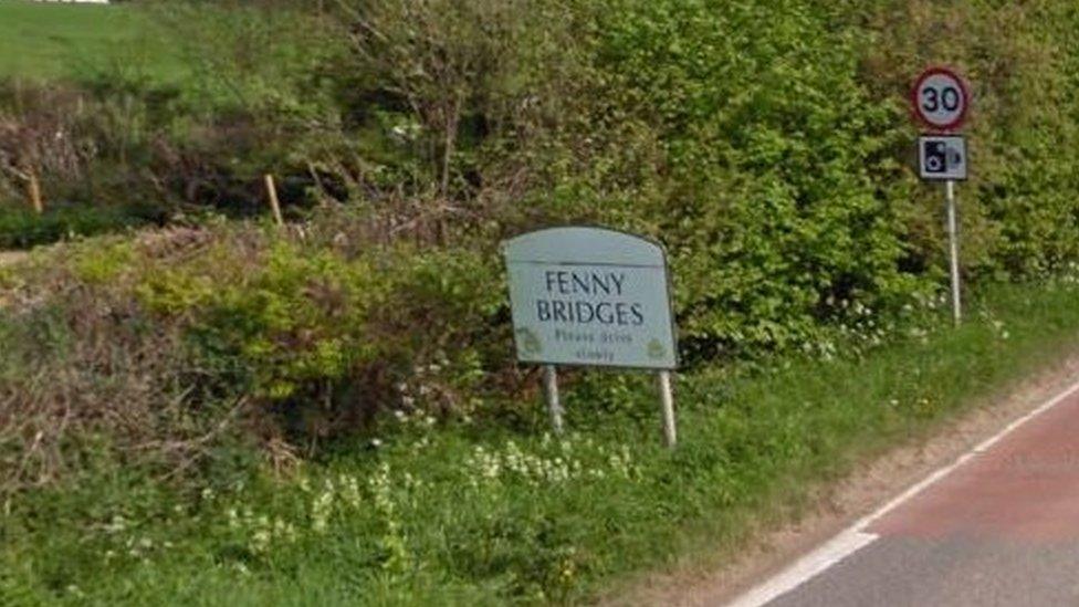 Road into Fenny Bridges