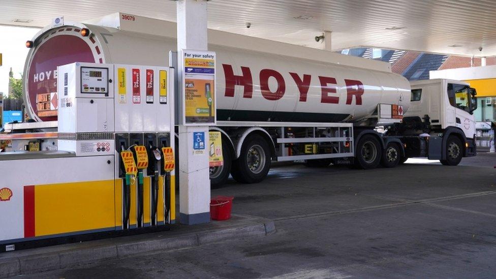 lorry-at-petrol-station