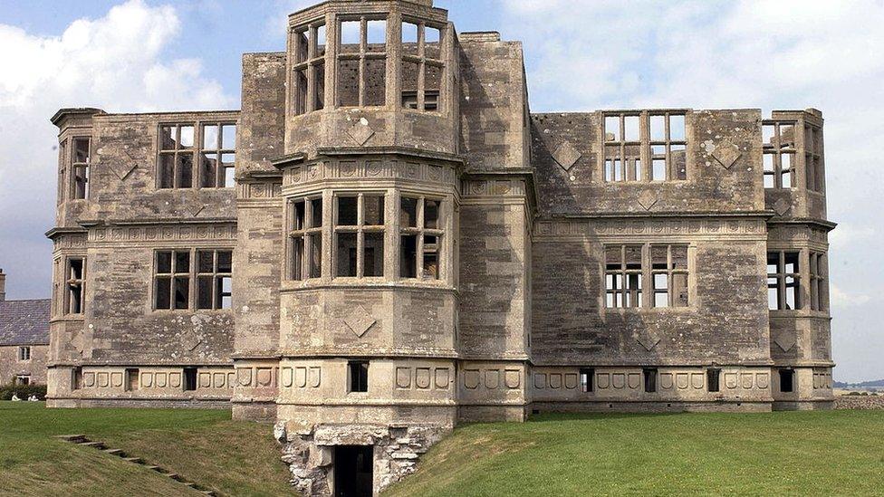 lyveden new bield