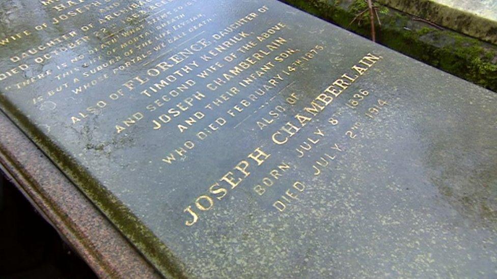 Chamberlain grave