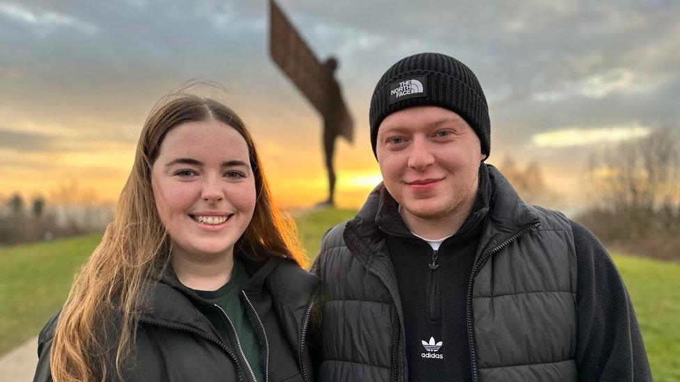 Aoife Walsh and Charlie Cummins