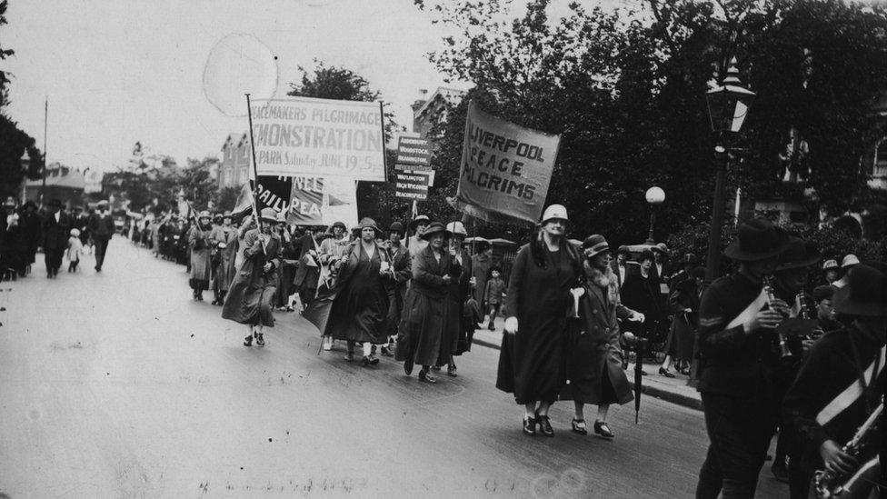 Woman marching for peace in 1926