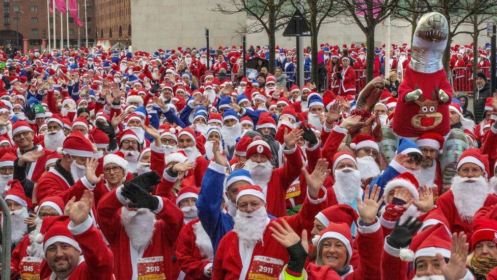 santas wave