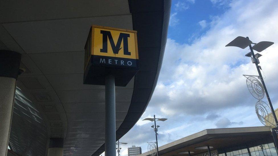 Metro sign