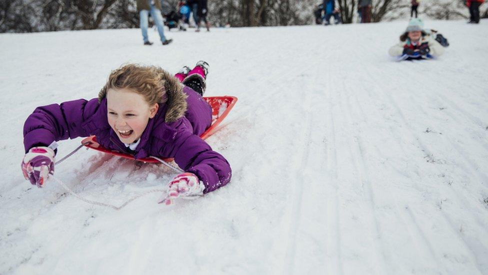 kids sledging