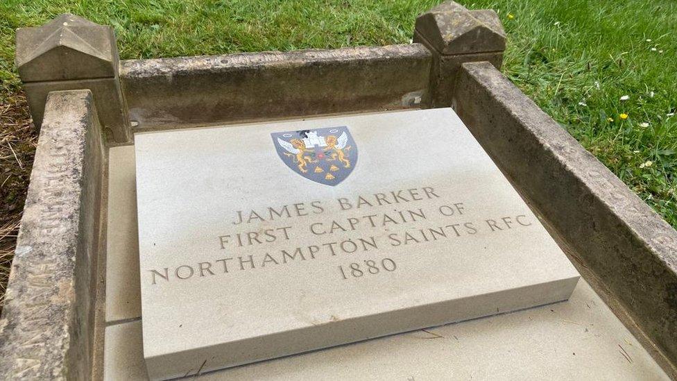 The grave of Jim Barker