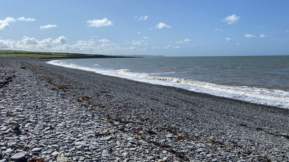 Llanrhystud beach