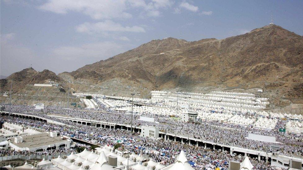 Pilgrims arrive at Mina for the 'Stoning of Satan' ritual during the Hajj pilgrimage