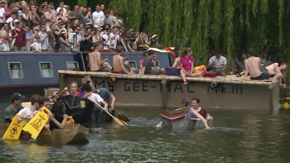 Cambridge cardboard boat race, 2017