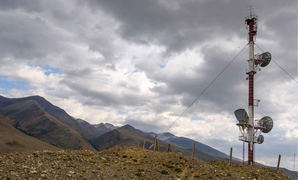 A telephone mast up in mountains