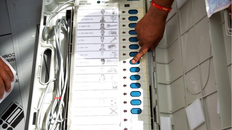 India electronic voting machine