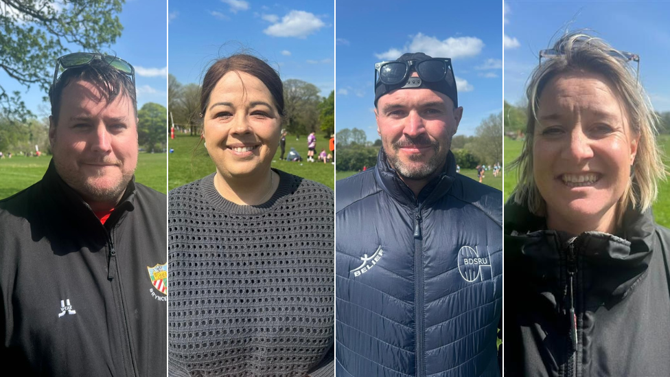 O'r chwith i'r dde: Gareth Hopkins, Adele, Rhys Williams a Nia Wyn
