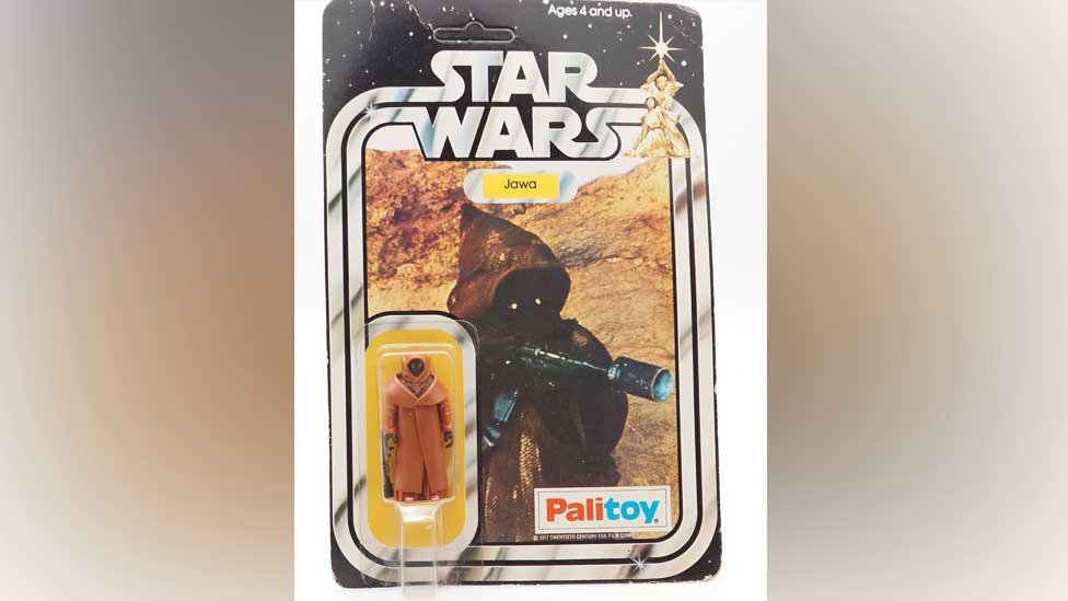 Star War Jawa figure with Vinyl coat