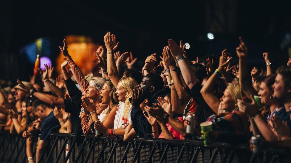 The audience for Loyle Carner's set