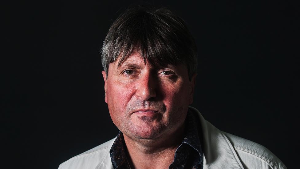 Simon Armitage