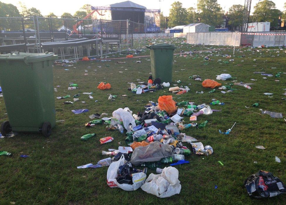 Rubbish in Victoria Park