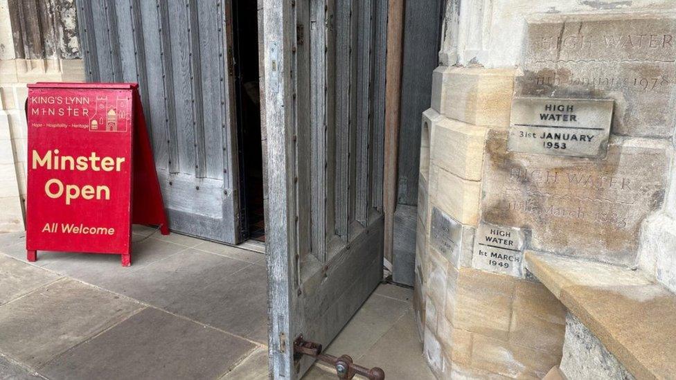 High water markings on King's Lynn Minster wall