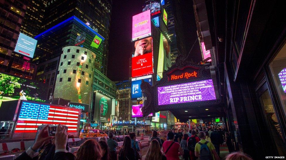 The Hard Rock Cafe in Times Square in New York paid tribute to Prince.