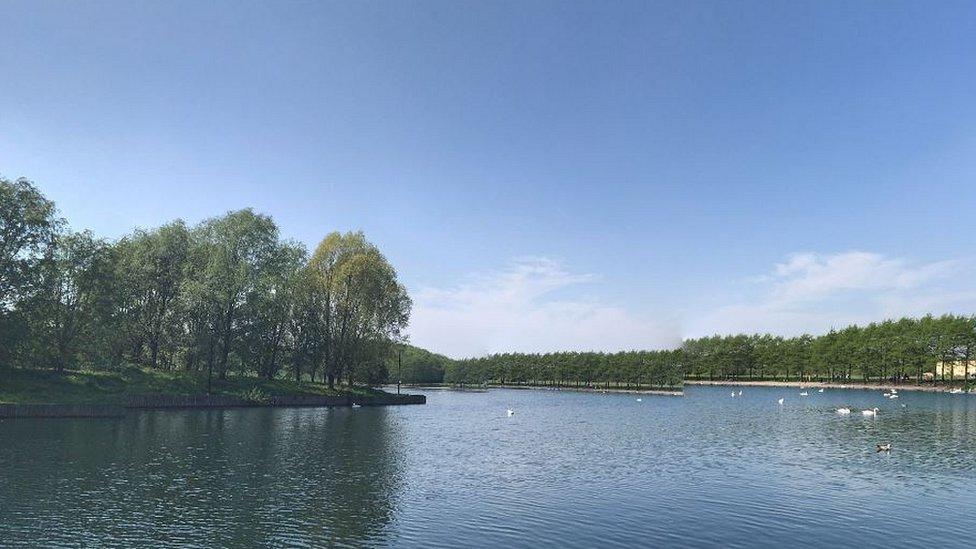 Lakeside lake in Doncaster