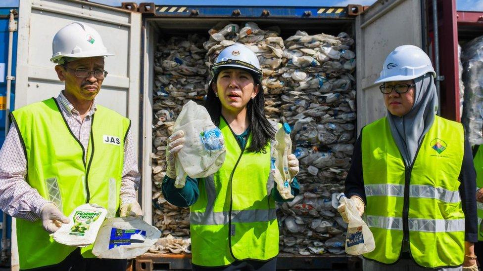 Malaysian-Environment-minister-says-they-will-send-waste-back-to-where-it-came-from