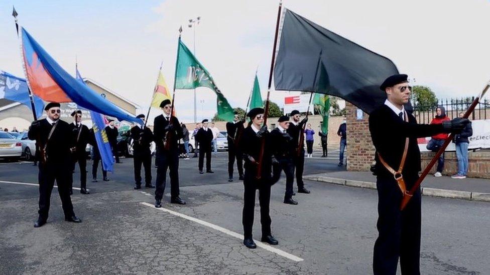 Dissident republican parade