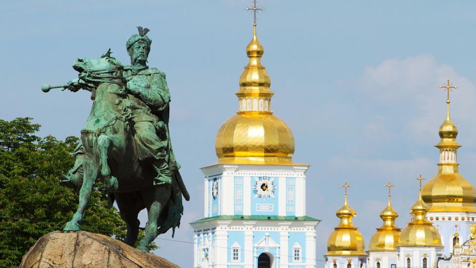 Bohdan Khmelnytsky statue in Kiev