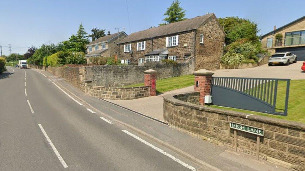 High Lane in Ridgeway, Derbyshire