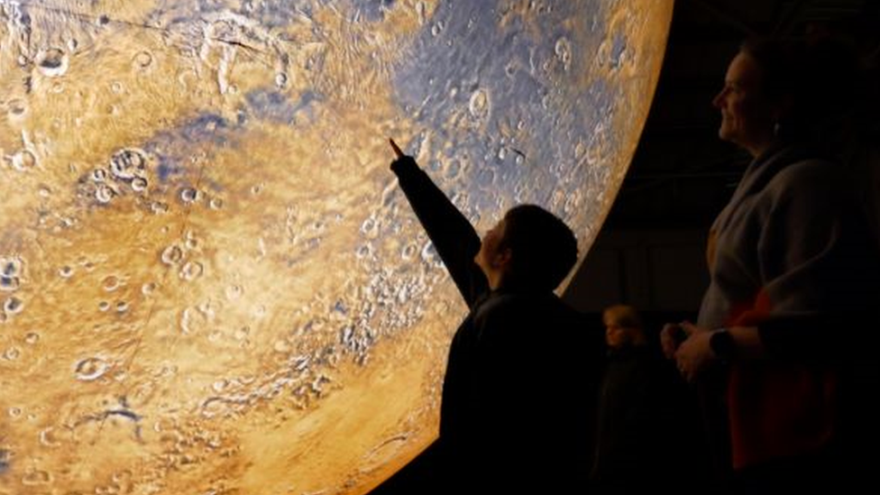 Seven metre sculpture of Mars by Luke Jerram