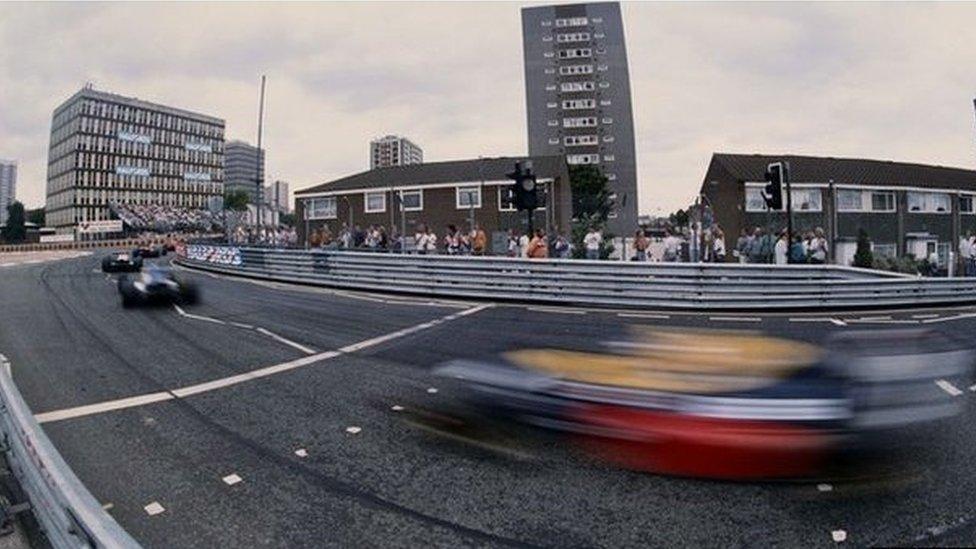 The FIA International F3000 Championship Halfords Birmingham Superprix race on 27th August 1990