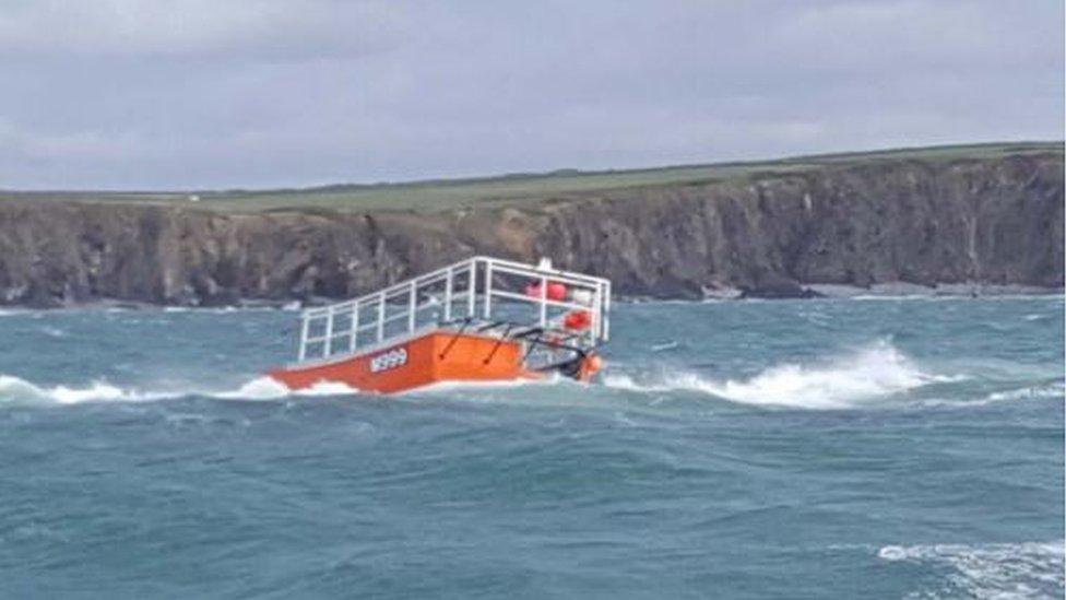 The Harvester aground on East Sledge