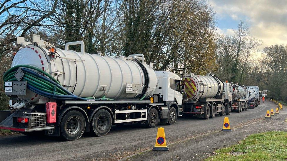 Tankers queueing