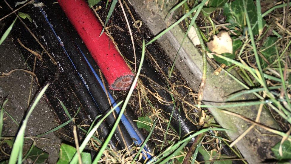 Signal cable between Cardiff and Newport