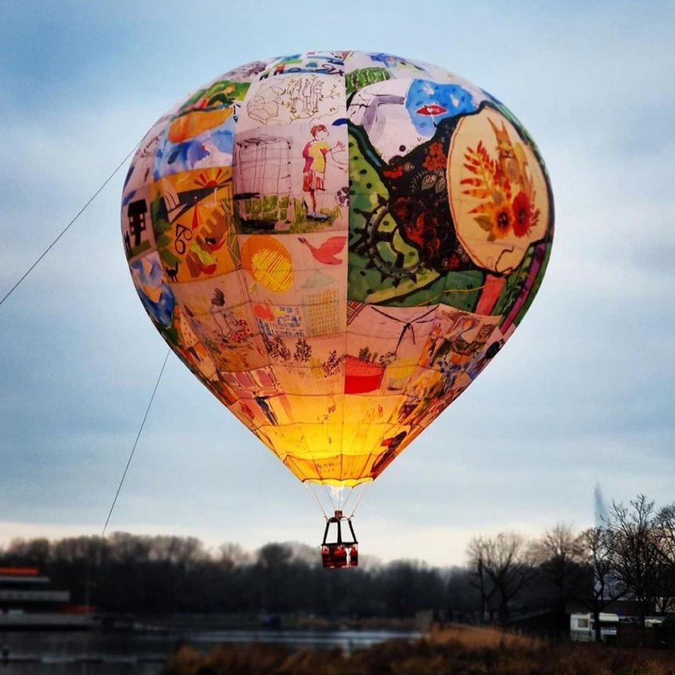 5m scale prototype test flight of the Fields of EveryWhen balloon