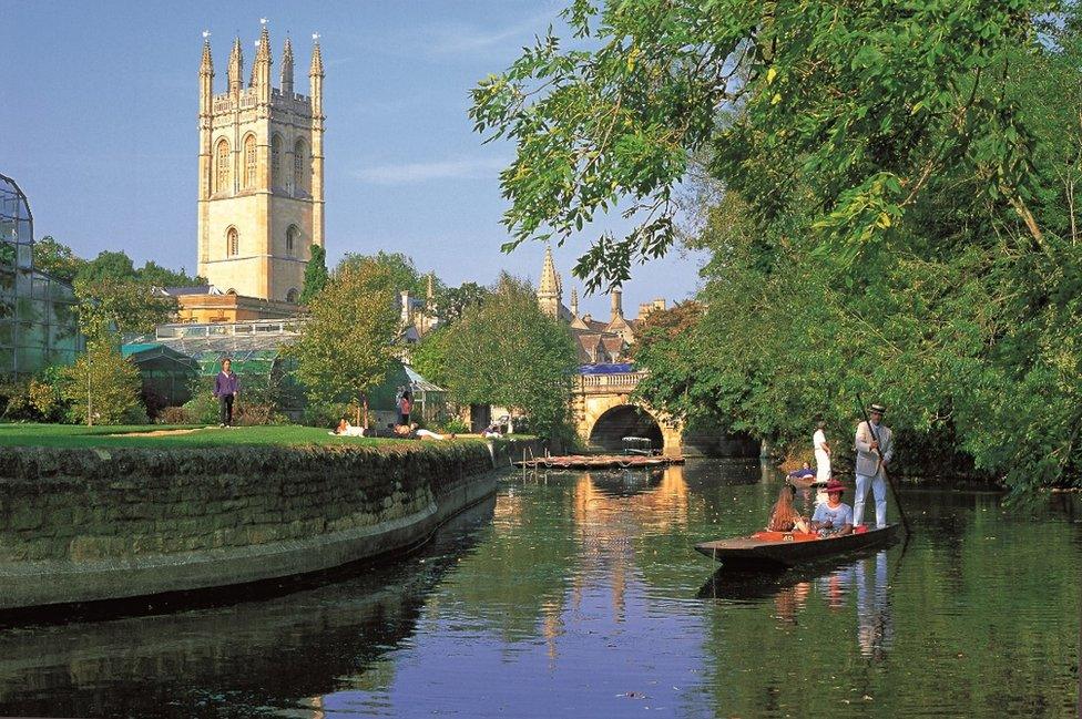 1998: Madgalen College Tower, Bridge and Punts