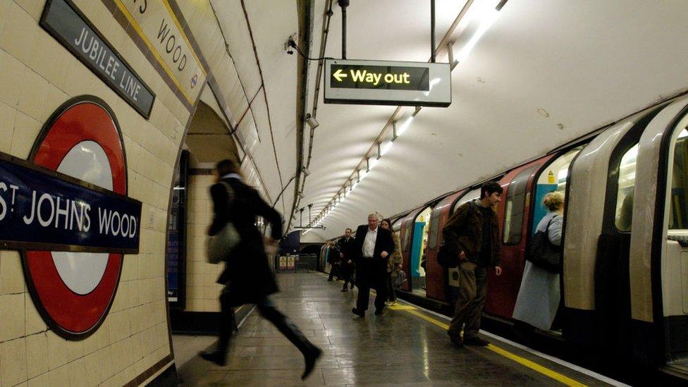 A Tube train and the platform at St John's Wood London Underground station