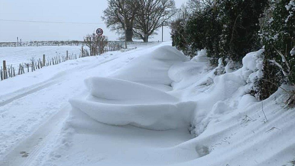 Drifting snow in Stoke End, Norfolk