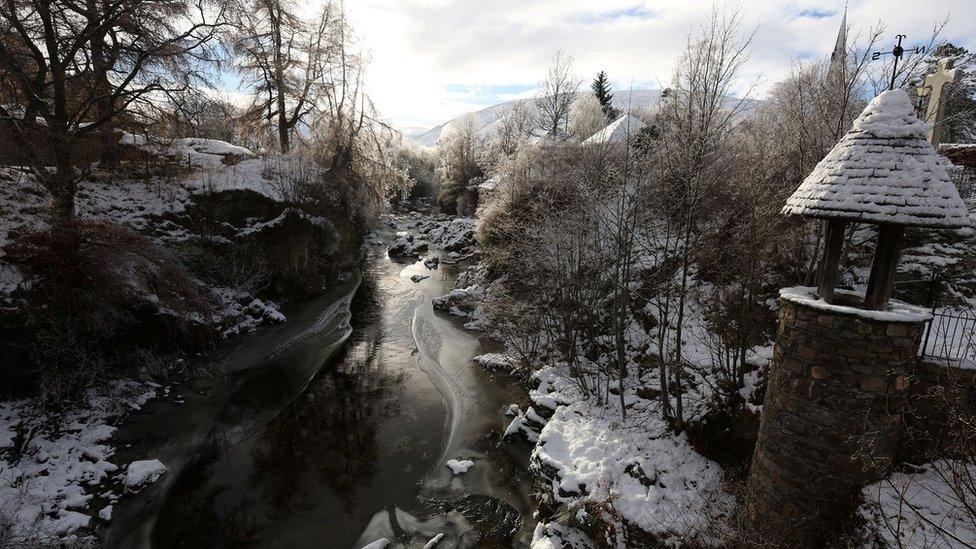 Ice in Braemar