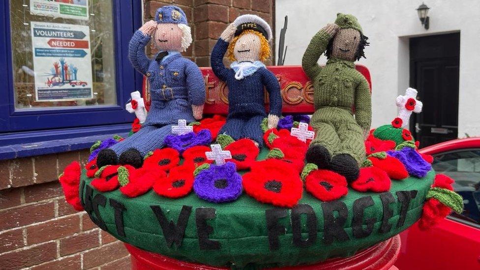 Knitted poppies post box topper Torquay