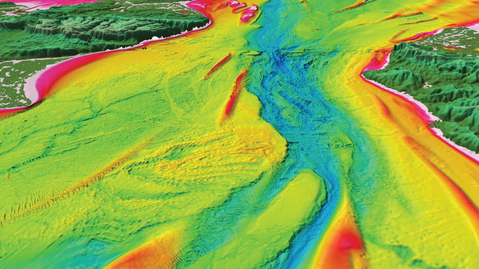 Prominent valley in central part of Strait