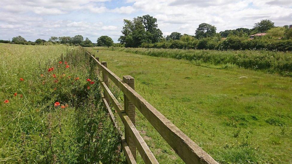 Cottingham flood defence