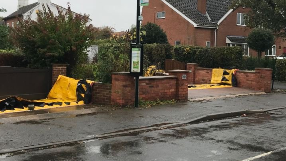 Flood barriers