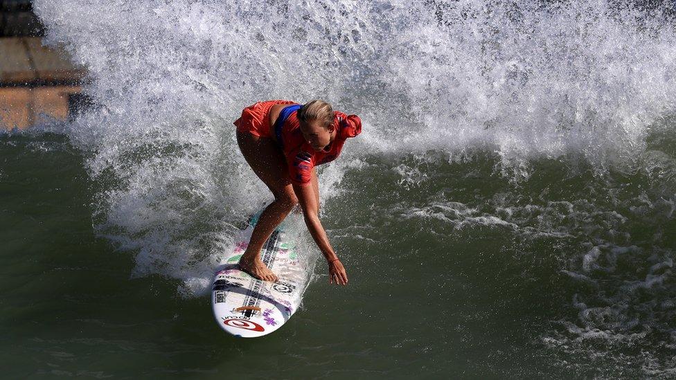 Bethany-Hamilton-is-a-champion-surfer-despite-having-lost-her-arm-in-a-shark-attack-aged-13