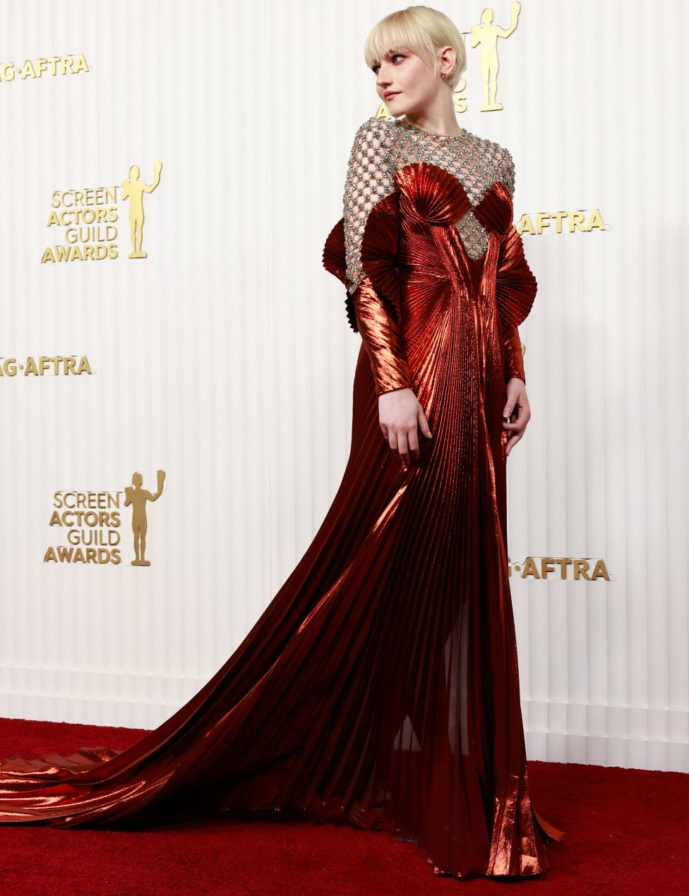 Julia Garner attends the 29th Annual Screen Actors Guild Awards at Fairmont Century Plaza on February 26, 2023 in Los Angeles, California.