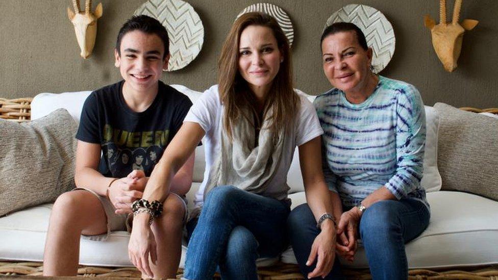 Jessica Gold (centre), her son William Copsey (L), and her mother, Rossana Gold