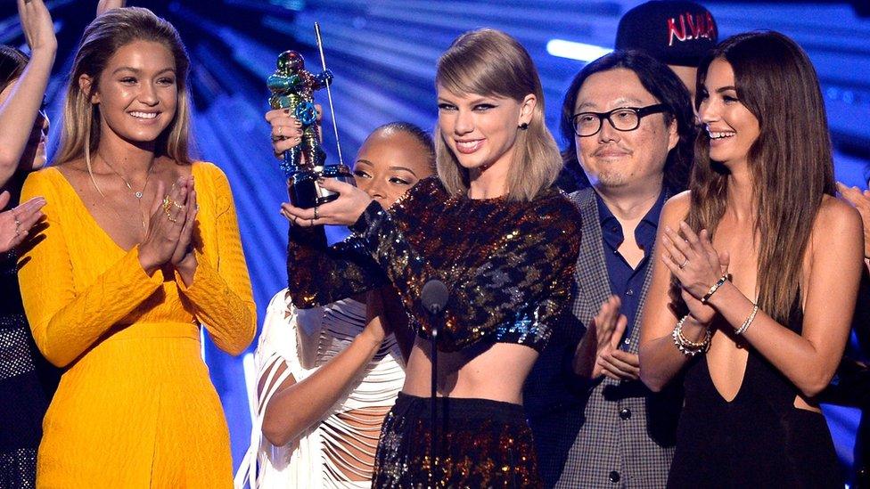 Model Gigi Hadid, actress Serayah, recording artist Taylor Swift, director Joseph Kahn, model Lily Aldridge accept the Video of the Year award for 'Bad Blood' onstage during the 2015 MTV Video Music Awards at Microsoft Theater on August 30, 2015 in Los Angeles, California.