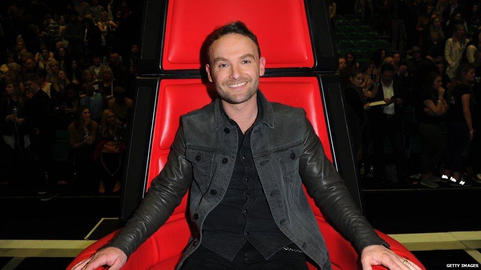 Kevin Simm on The Voice red chair