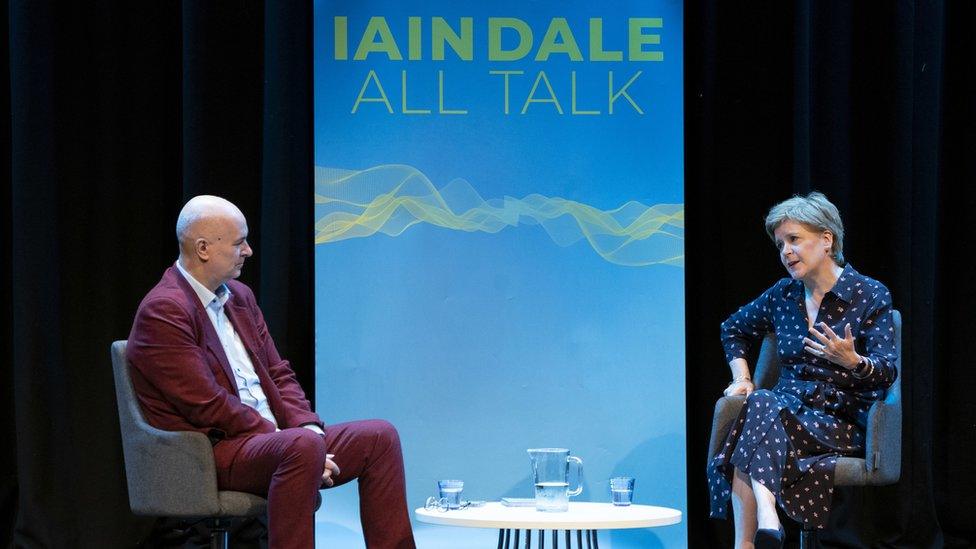 Iain Dale and Nicola Sturgeon at the 2022 Edinburgh Fringe